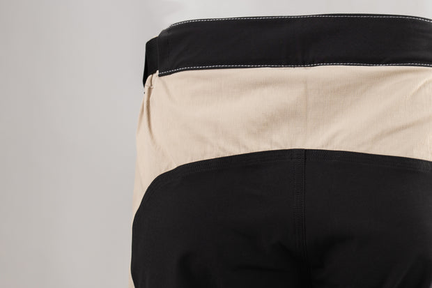 Pantaloni scurți Corbu B1